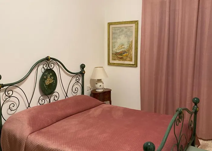 Poseidon Bed & Breakfast 3*