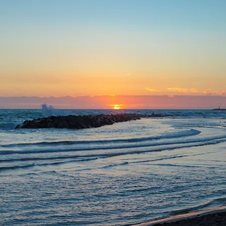 Poseidon Bed & Breakfast 3*